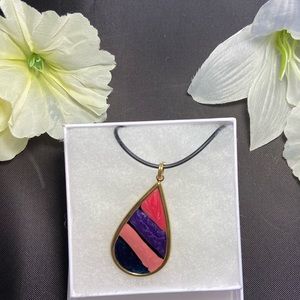 Multicolored necklace